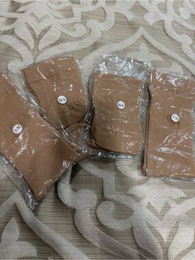 Nude Compression Ankle Socks - 15-20 mmHg 4 pairs never used